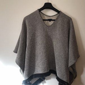 ATM Anthony Thomas Melilo Sweater Poncho Fringe Trim Excellent Condition